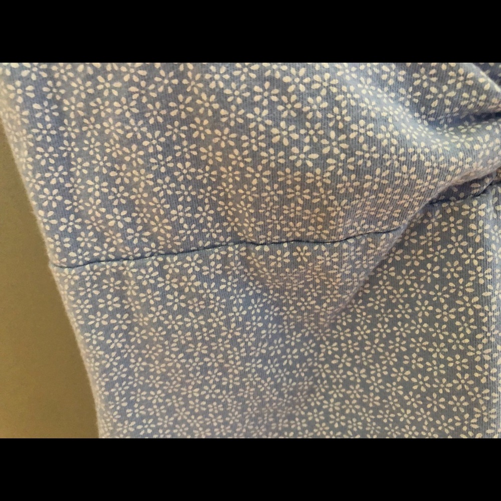 SOLD Brandy Melville Gina shirt - Picture 3 of 3